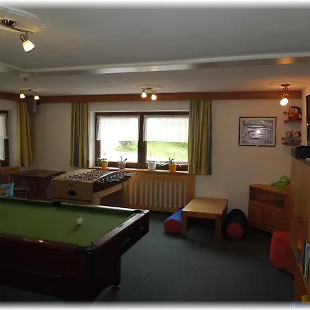 בית הארחה Gaestehaus Edelweiss