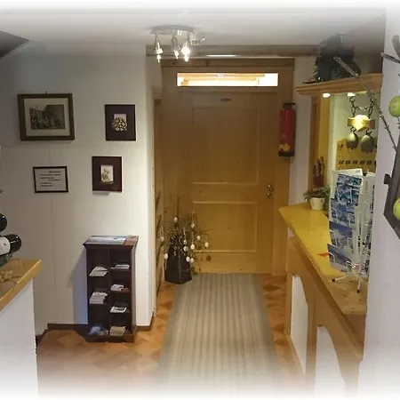 Gaestehaus Edelweiss 3* Sautens